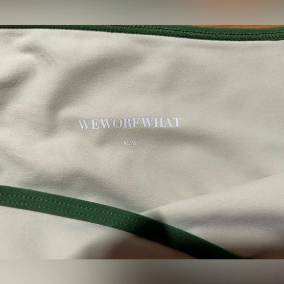 Contrast One-Shoulder Sports Bra - M - Picture 4 of 4